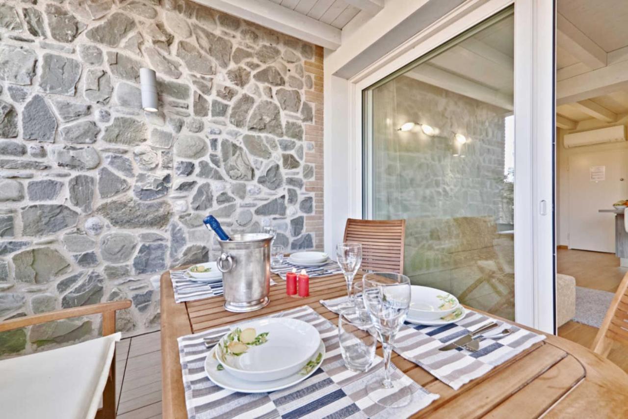 Warda A6 Apartment Desenzano del Garda Exterior foto